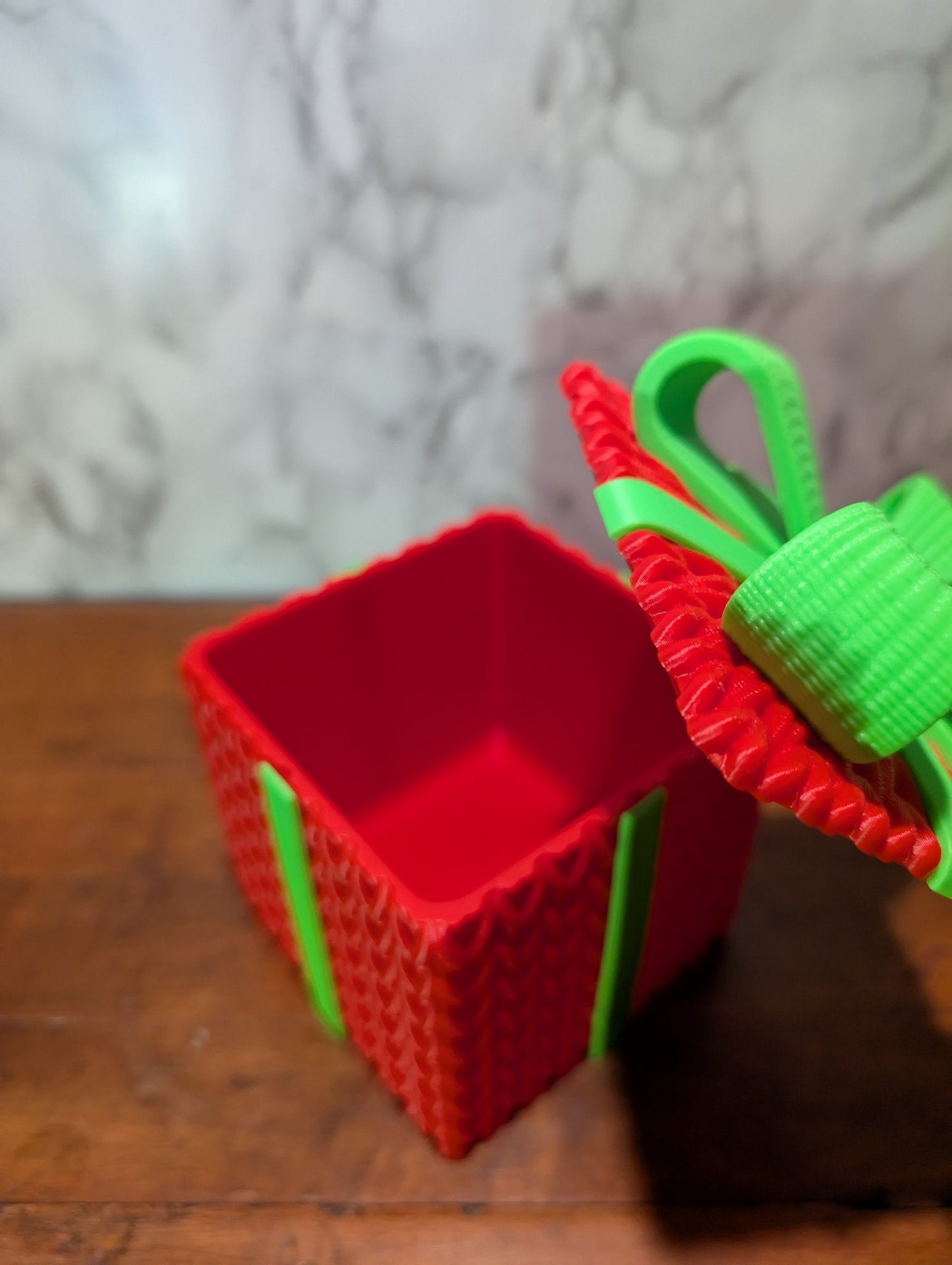 Crocheted Christmas Present Giftbox - Charlay Creations
